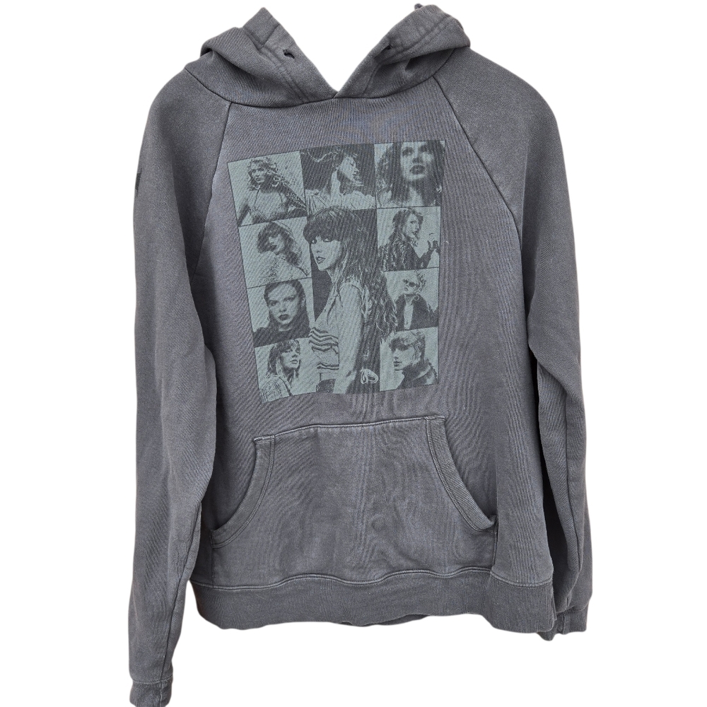 Taylor Swift The Eras Tour Charcoal Hoodie  front pocket XS Missing String